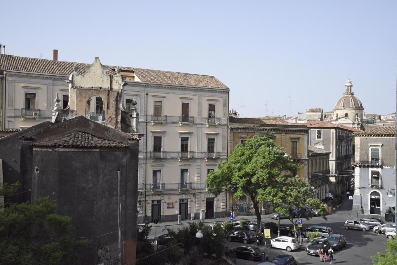 Bed and Breakfast Barocco Al Centro CTA Exterior foto